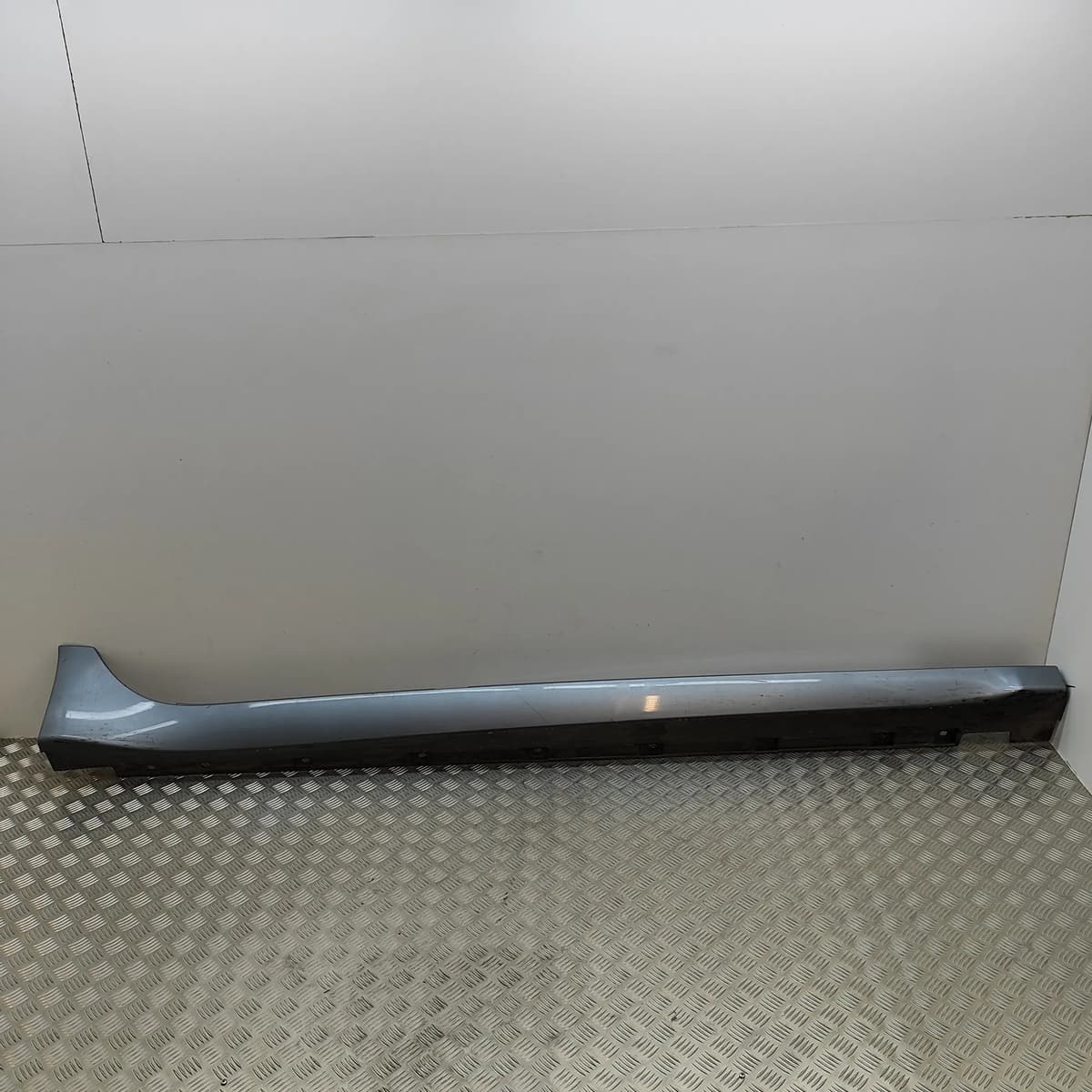 JAGUAR XJ X351 2014 Right Side Plastic Sideskirt Cover AW93-10608B