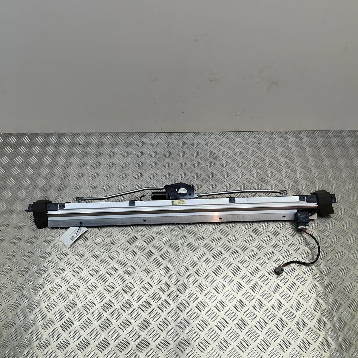 JAGUAR XJ X351 2014 Boot Sliding Parcel Shelf AW93-466B48-BA
