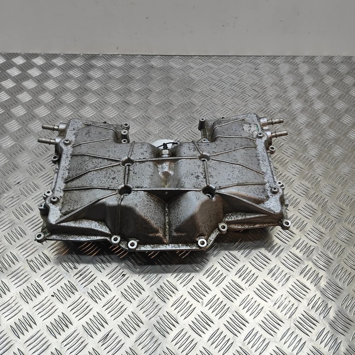JAGUAR XJ X351 2014 Intake Manifold DX23-9424-AC