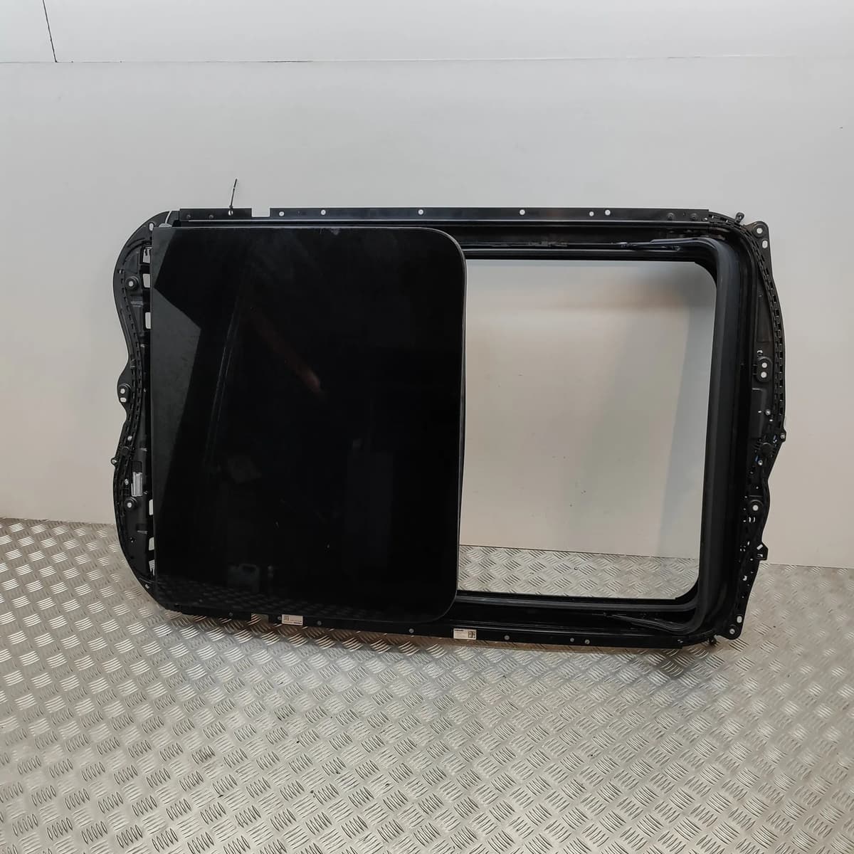 PORSCHE MACAN DKN 2020 Sunroof 95B.877.041.K
