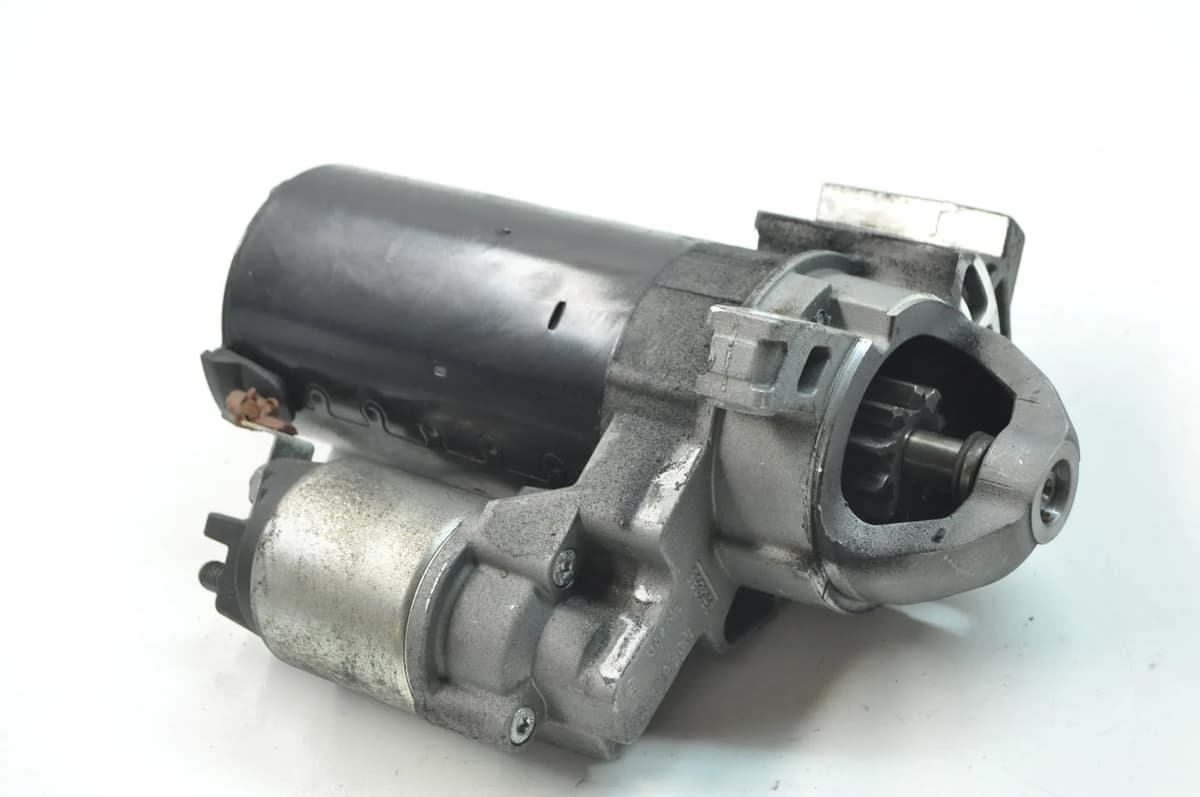 BMW F01 Starter Motor 7801203 730d 2011 RHD 10006660