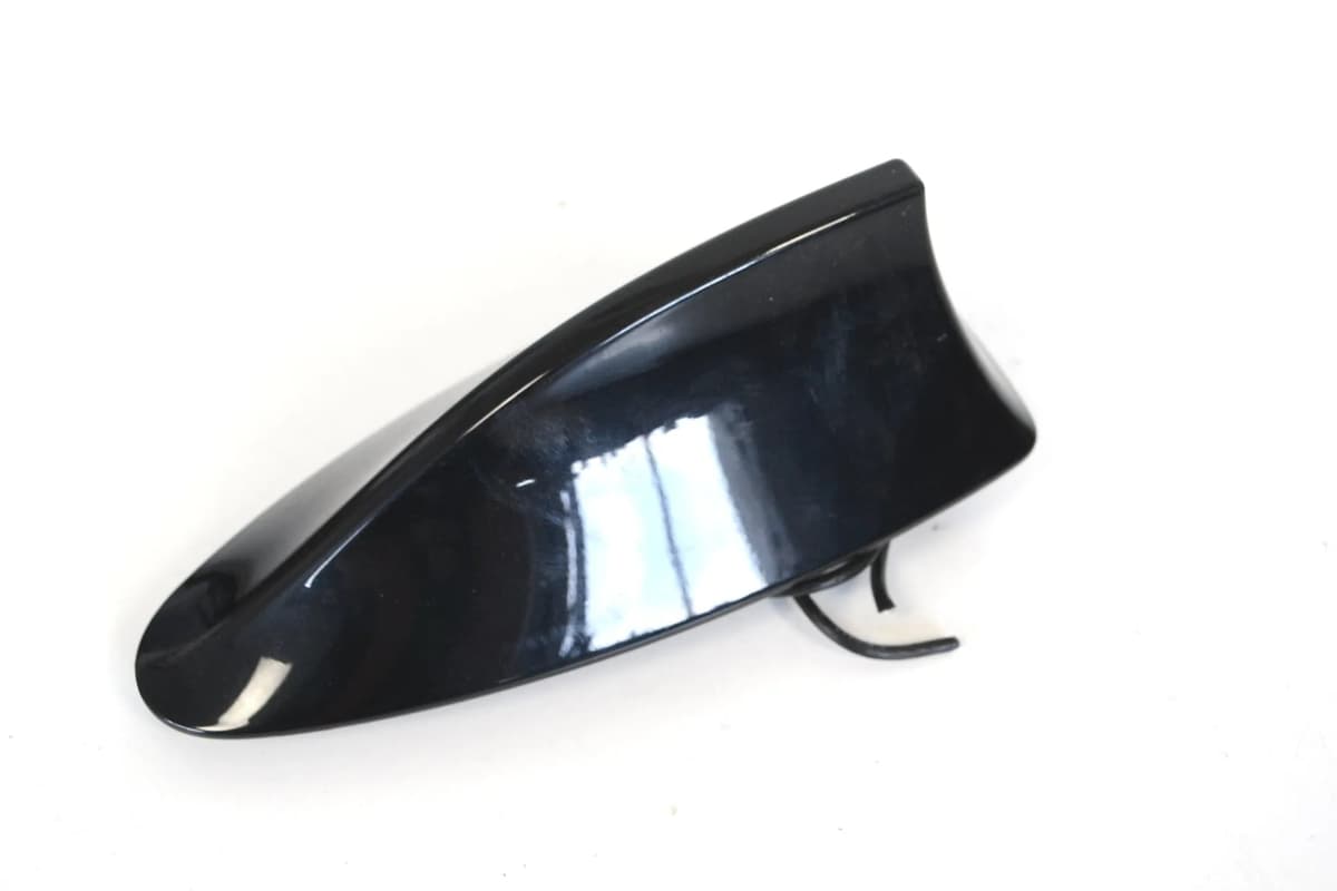 BMW 7 F01 730d 2009 RHD Aerial Roof Antenna Shark Fin In Black 9175355 9141462