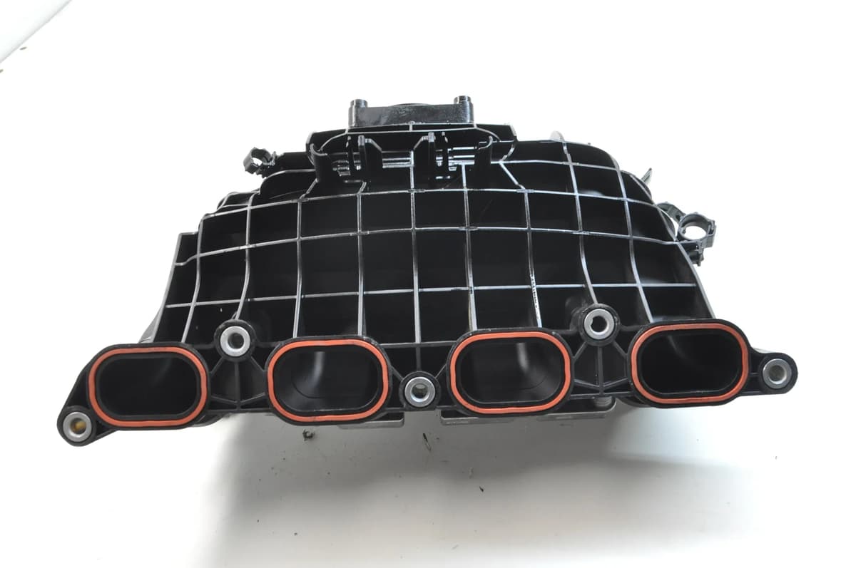 BMW 3 F30 320i 2015 Air Intake Intlet Manifold 7588126