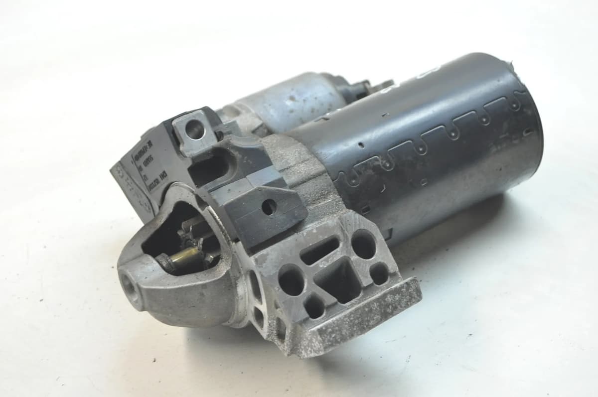 BMW 5 Gran Turismo F07 530d 2015 RHD Engine Starter Motor 8574102 10580015