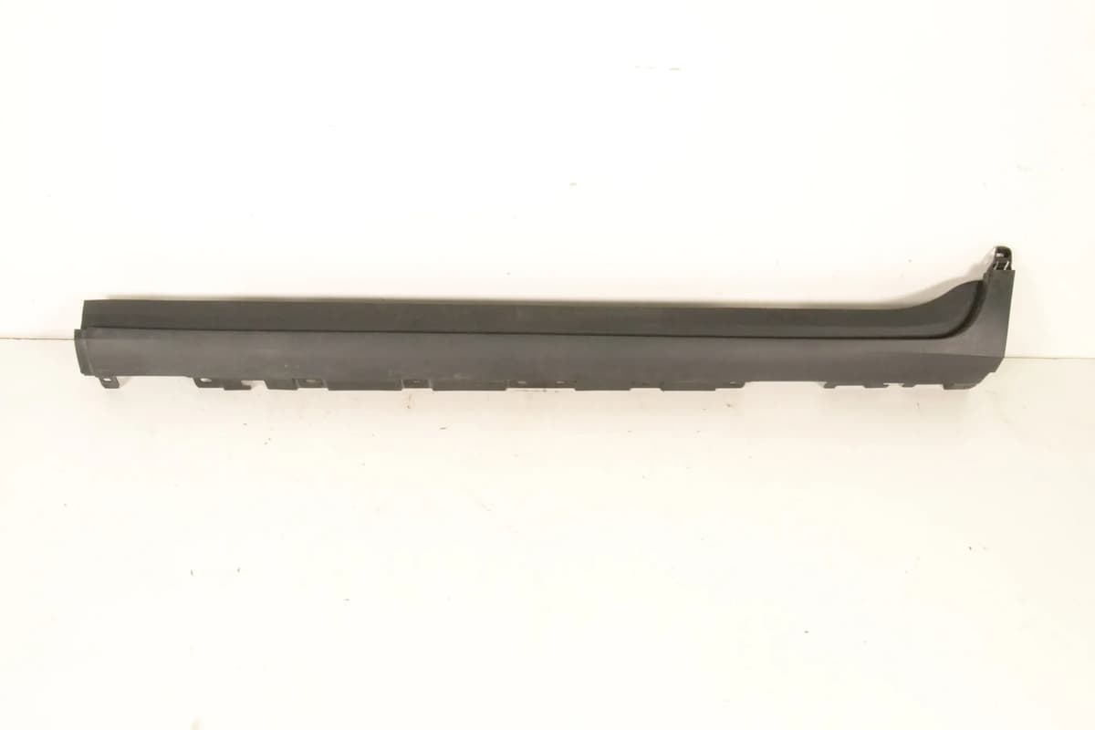 BMW X3 F25 2012 Left Side Plastic Sideskirt Cover 7210079