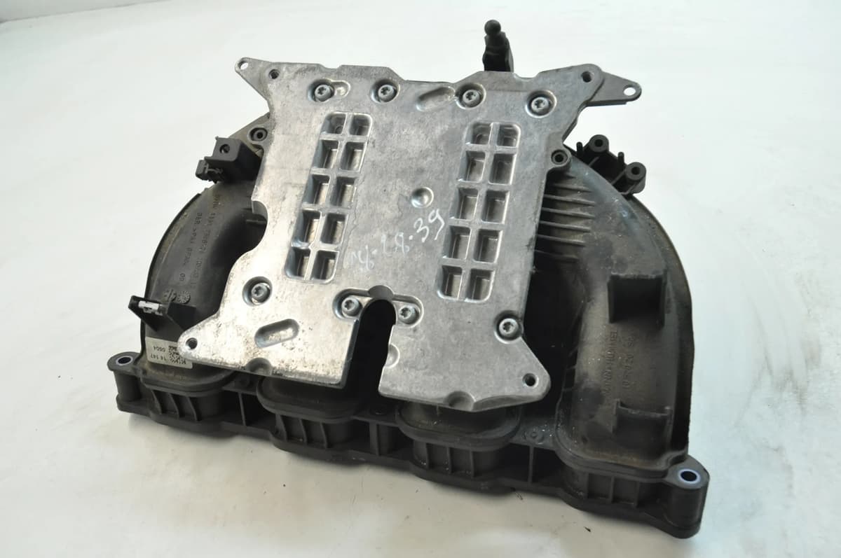 BMW 4 F32 428i 2015 Air Intake Inlet Manifold 7588126 10876064