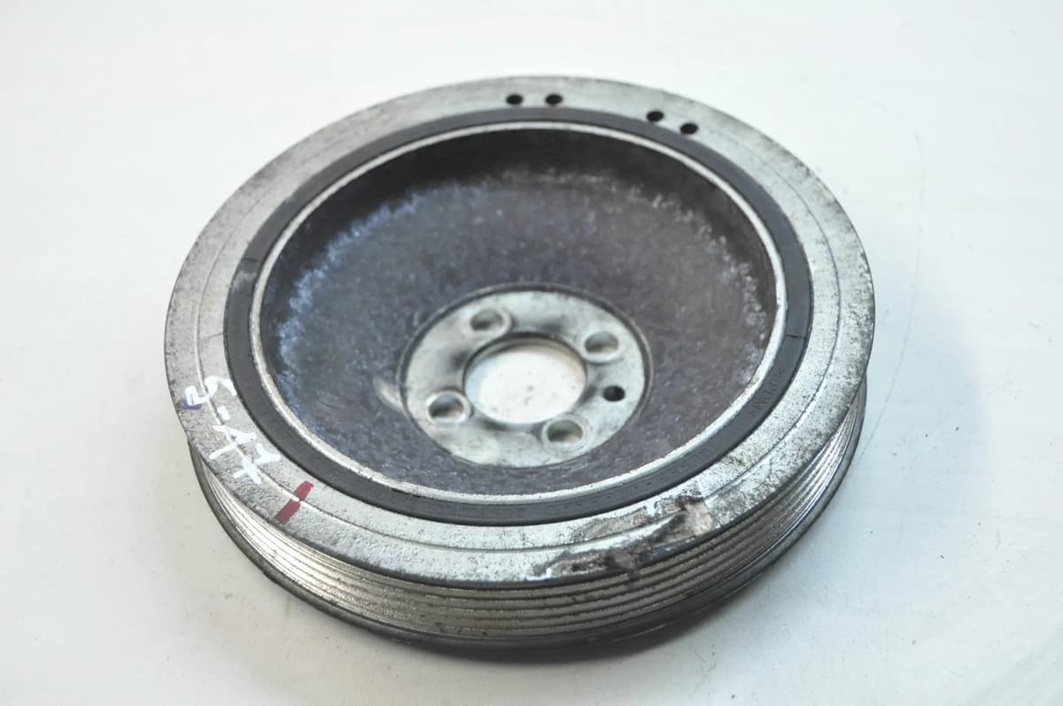 ALFA ROMEO GIULIETTA 940 2.0 JTDM 2013 Crankshaft Pulley 55210310 11130950