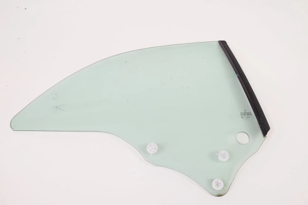 MERCEDES A209 CLK 350 2006 RHD Rear Right Door Glass Window 11378232