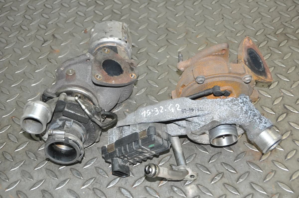 JAGUAR XF X250 Turbocharger AX2Q-6K682-CC 3.0 Diesel 177kw 2010 11494182