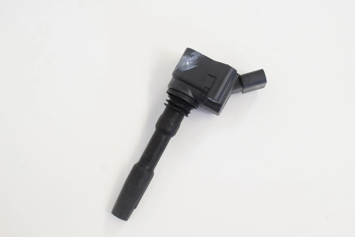 VW TOUAREG CR7 3.0 TSI 2018 LHD Ignition Coil 06H905110G 11548206