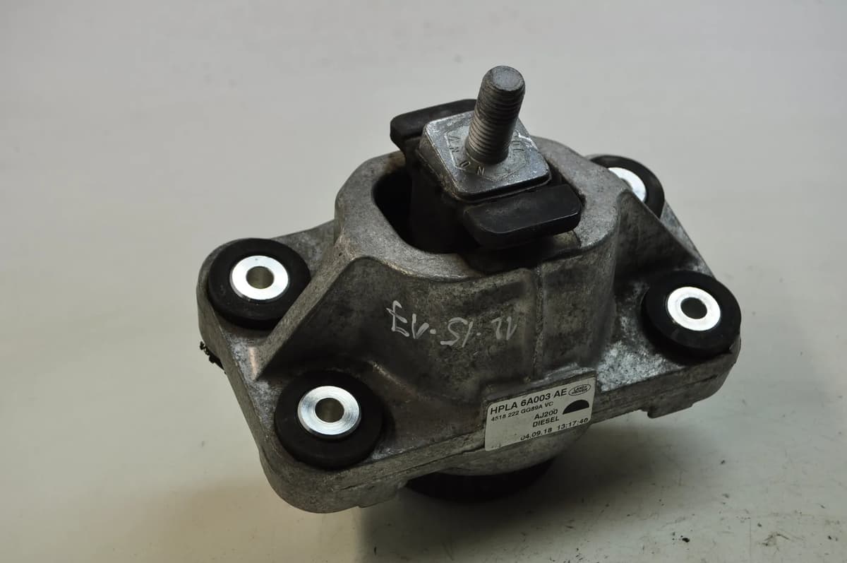LAND ROVER DISCOVERY L462 2.0 D 2019 Right Engine Mount hpla6a003ae 11811044