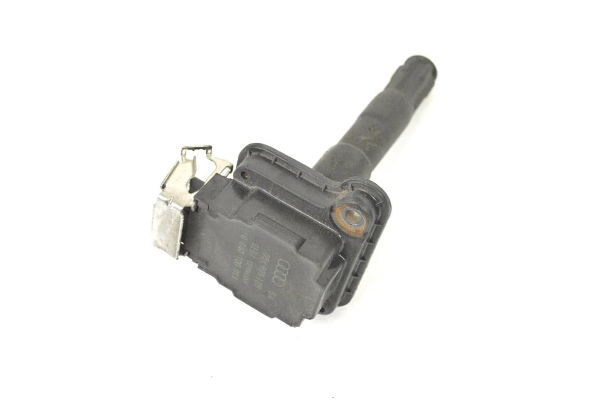 AUDI A6 4B C5 1.8 2005 RHD Ignition Coil Pack 058905105 0040100013 11826103