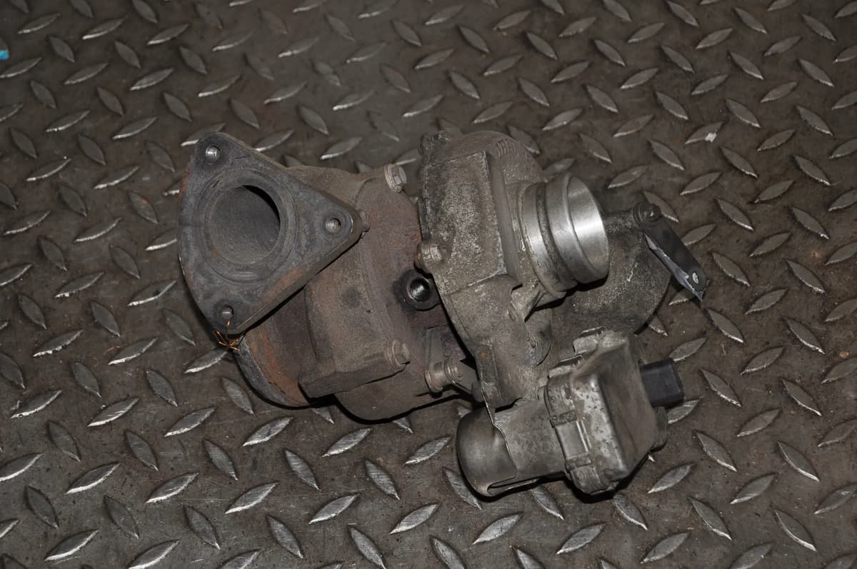 MERCEDES W212 E220 CDI 2011 Turbo Turbocharger 125kW 11843875