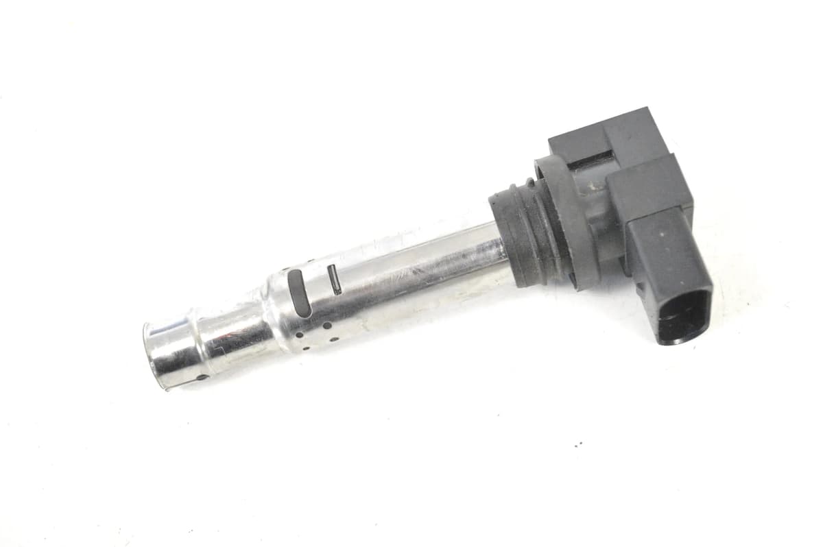 AUDI A3 8P 1.4 TFSI 2010 RHD Ignition Coil Pack 036905715F 12058437