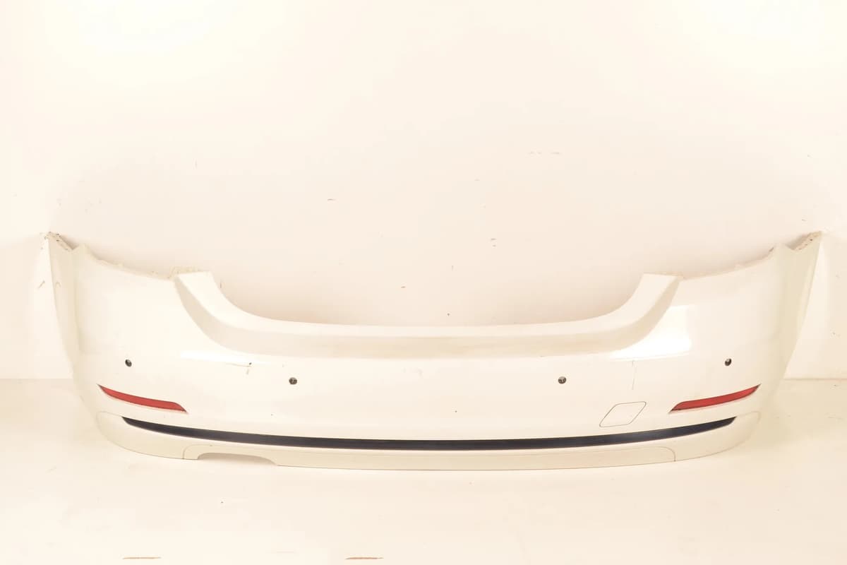 BMW 4 F32 2016 RHD Rear End Bumper In White 7285545 51127285545 12314985