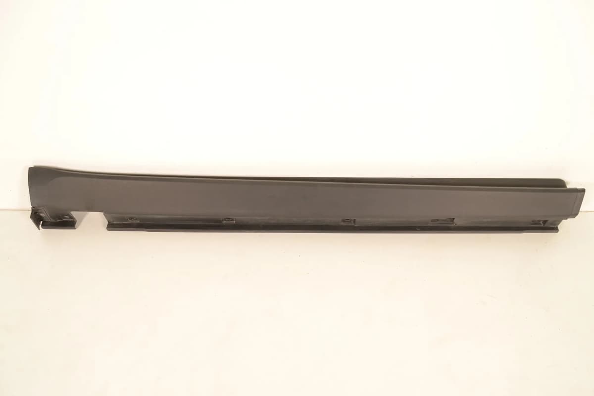 MERCEDES W164 ML 320 CDI 2005 RHD Side Skirt Right Off Side A1646900240 12563887