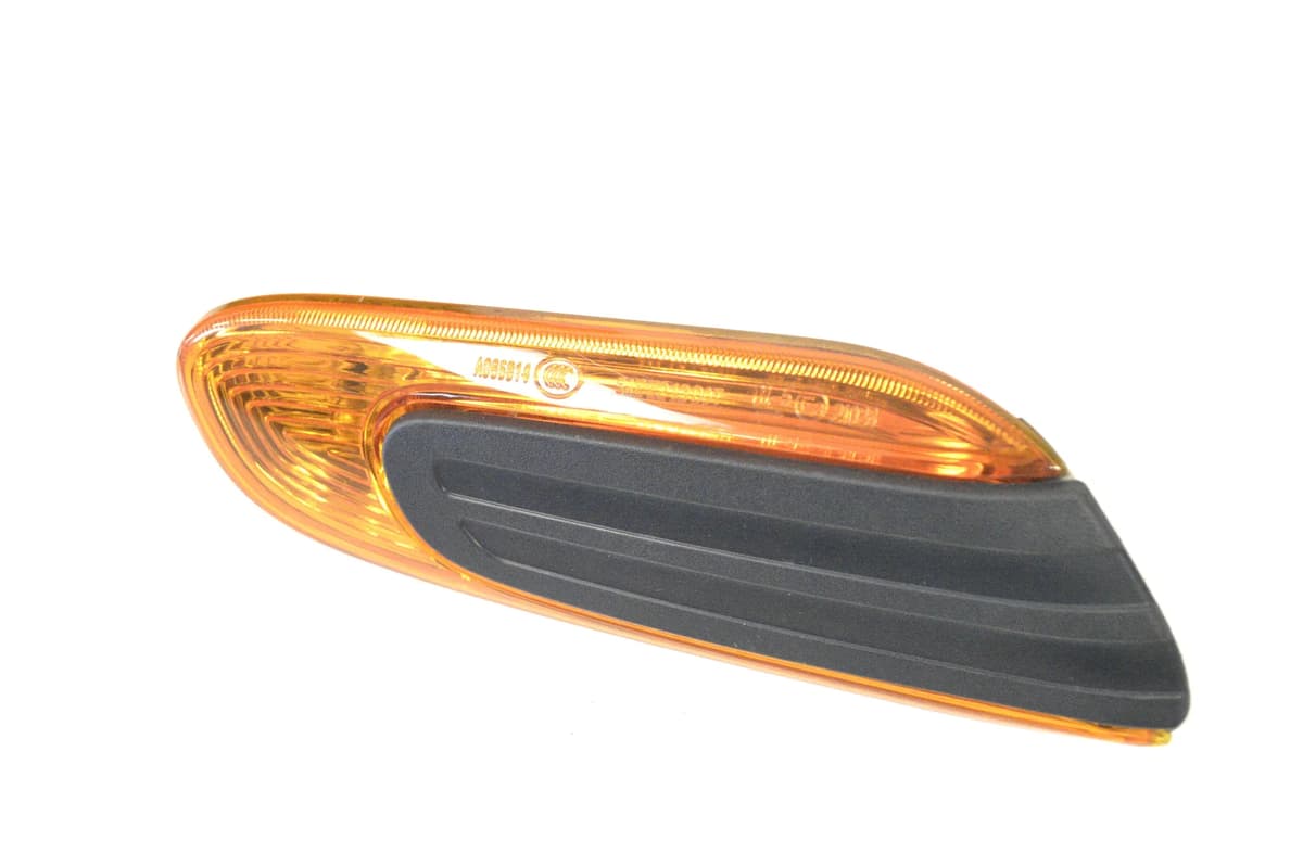 MINI F56 Cooper D 2016 RHD Front Right Wing Side Marker Light 7298346 12577622