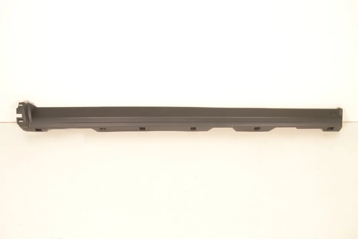LAND ROVER DISCOVERY SPORT L550 2017 Left Side Plastic Sideskirt Cover