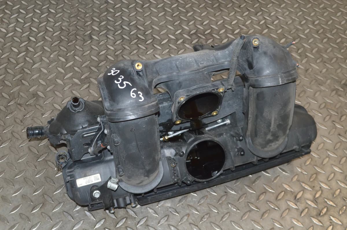 BMW 3 E90 325i 2007 RHD Intake Inlet Manifold 7520368 13318993