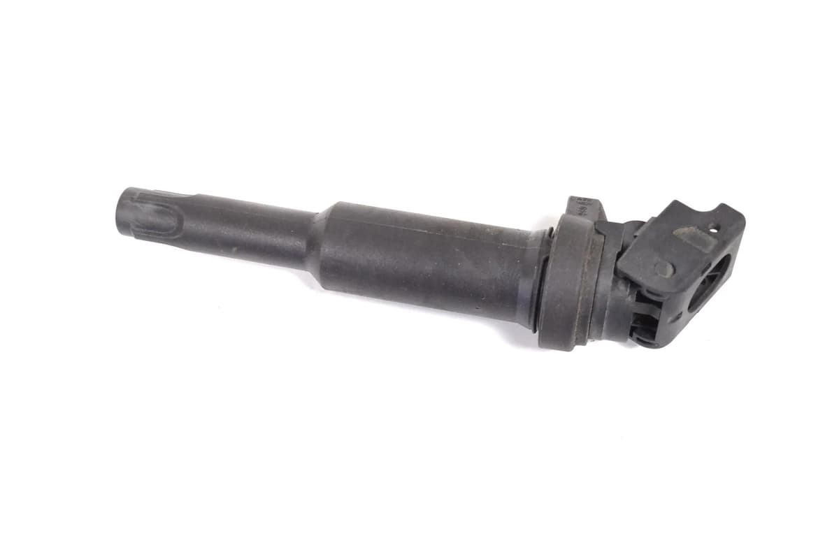 BMW 3 E90 325i 2009 LHD Ignition Coil Pack 7551049 13428107