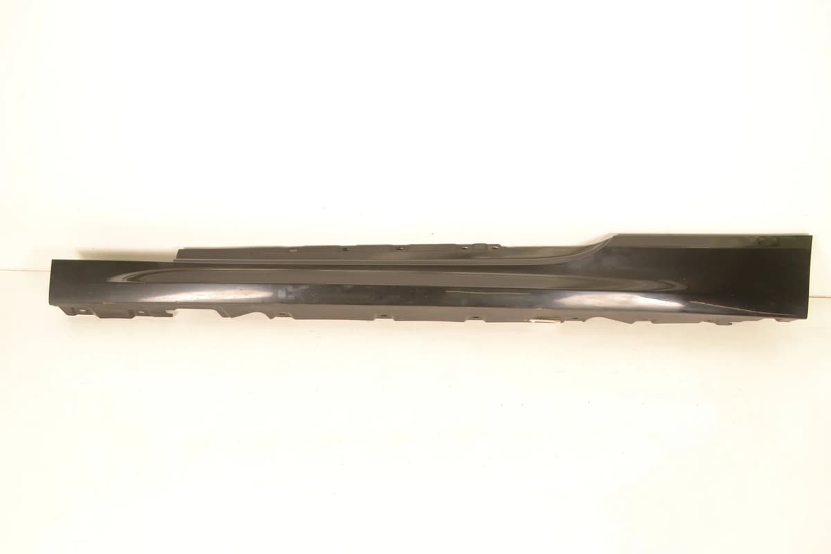 BMW 6 F13 640d 2012 RHD Side Skirt Left Near Side Black 7223081 13428452