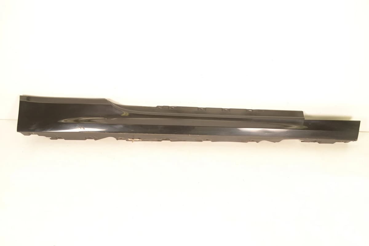 BMW 6 F13 640d 2012 RHD Side Skirt Right Off Side Black 7223082 13428467
