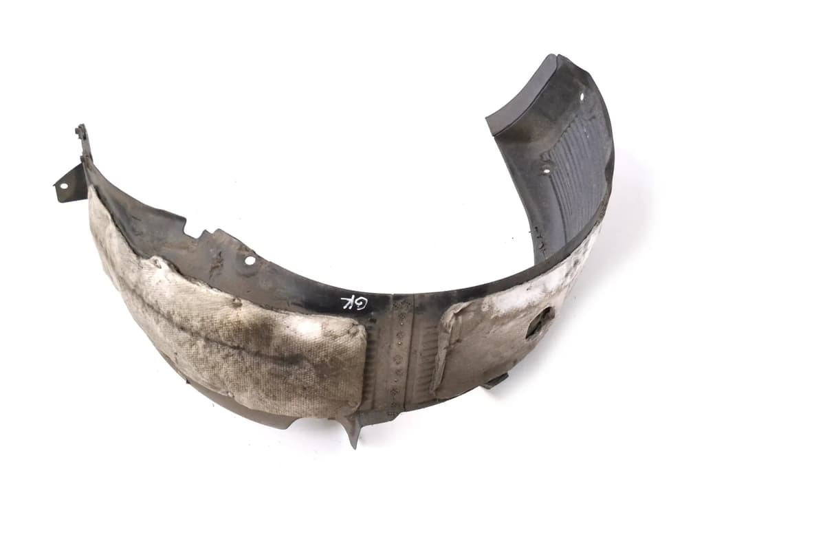 HYUNDAI i30 GD 1.6 CRDi 2013 RHD Rear Left Wheel Arch Liner Housing 13494968