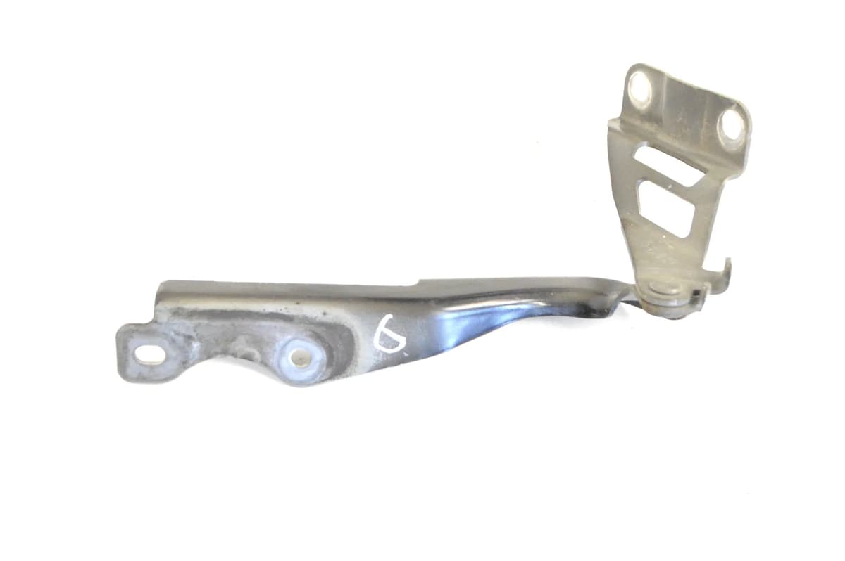 MAZDA 3 BM 2.2 D 2014 RHD Front Right Bonnet Hood Hinge 13608880