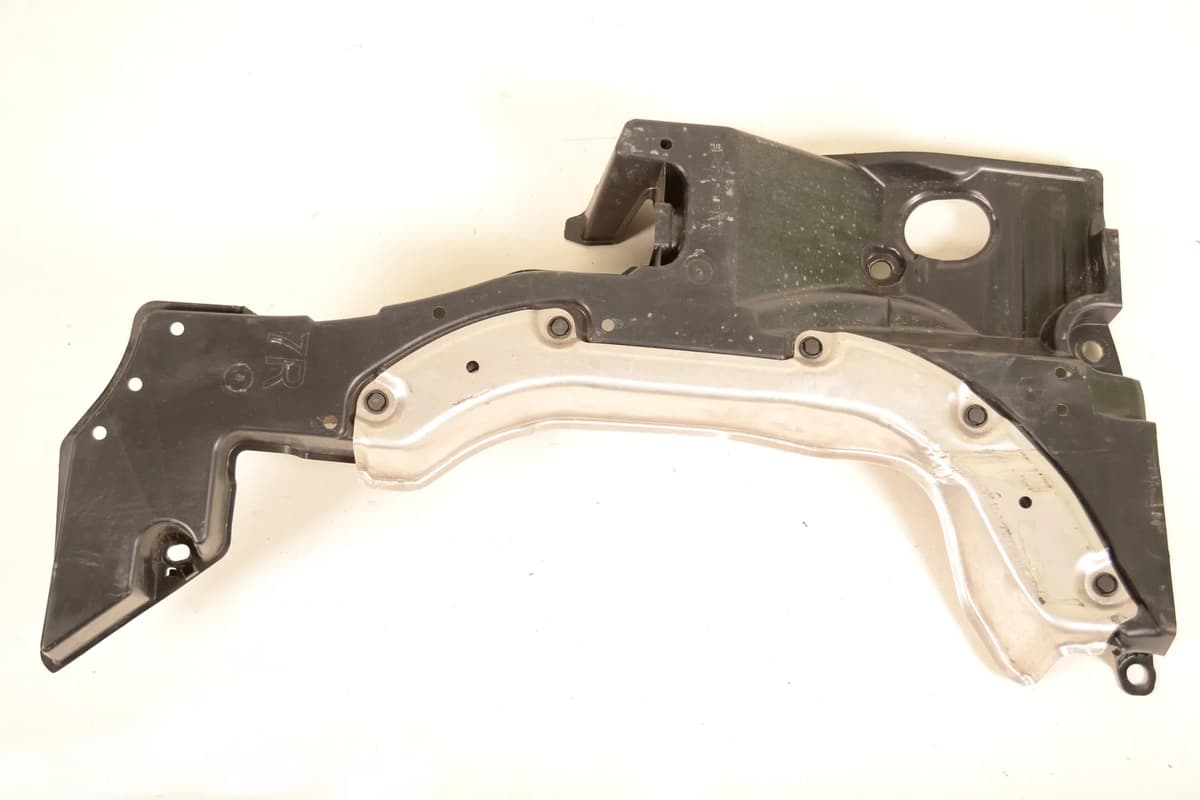 TOYOTA COROLLA E21 1.8 Hybrid 2021 RHD Right Underbody Tray 57627-02160 13681896