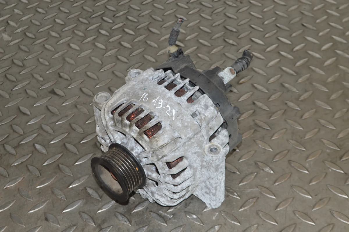 OPEL MERIVA B 1.6 CDTi 2015 Alternator Generator Motor 13586366 13875000