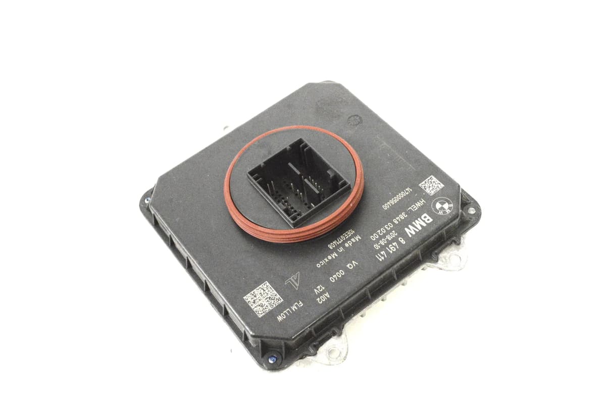 BMW X3 G01 xDrive 20d 2017 Headlight Xenon Ballast Module 8491411 13996962