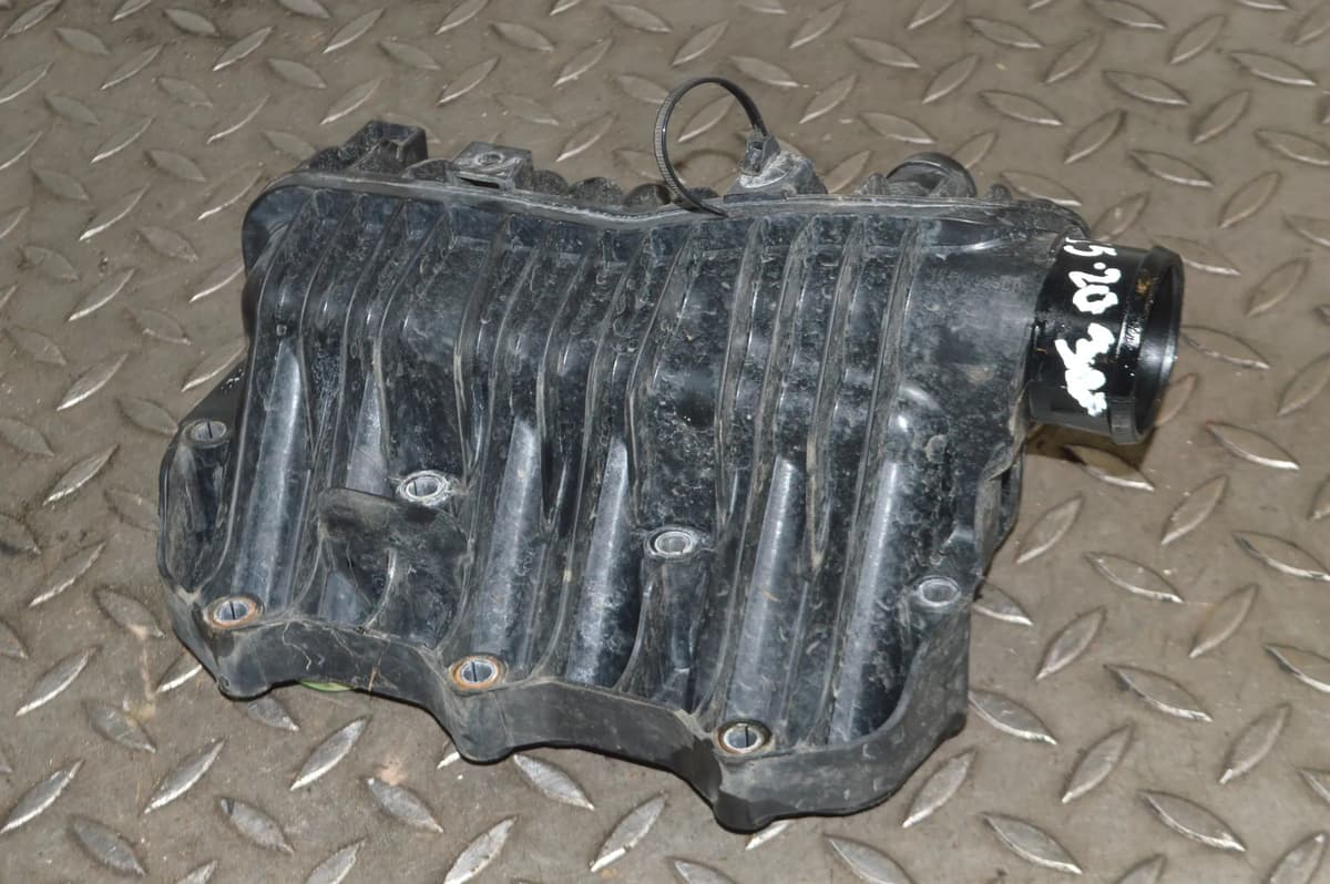 Ford Fiesta VI 1.0 2015 RHD Air Intake Inlet Manifold 1047092s01 14176186