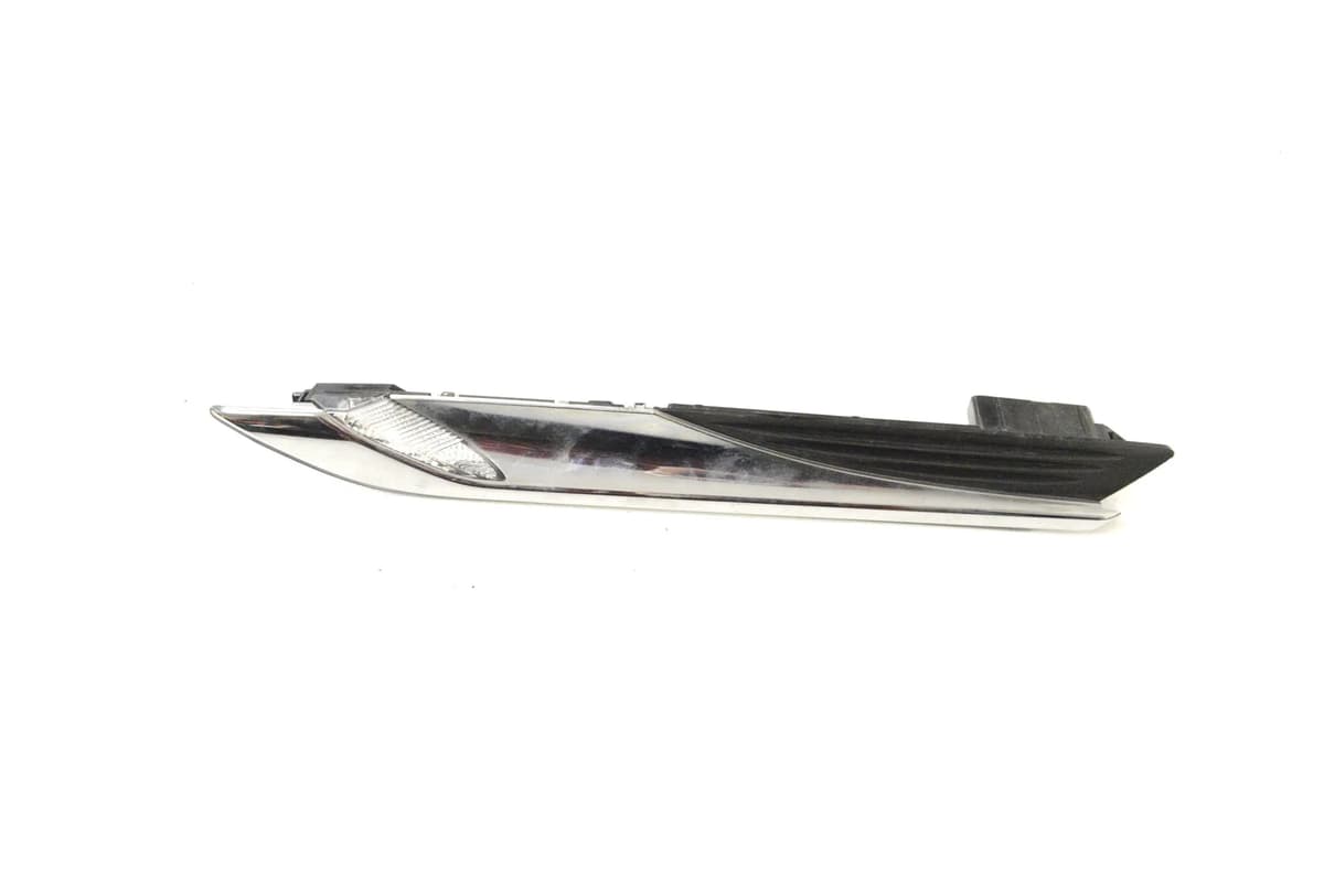 BMW 6 F13 640d 2014 RHD Front Left Fender Turn Signal 7221861 7221859 14218117