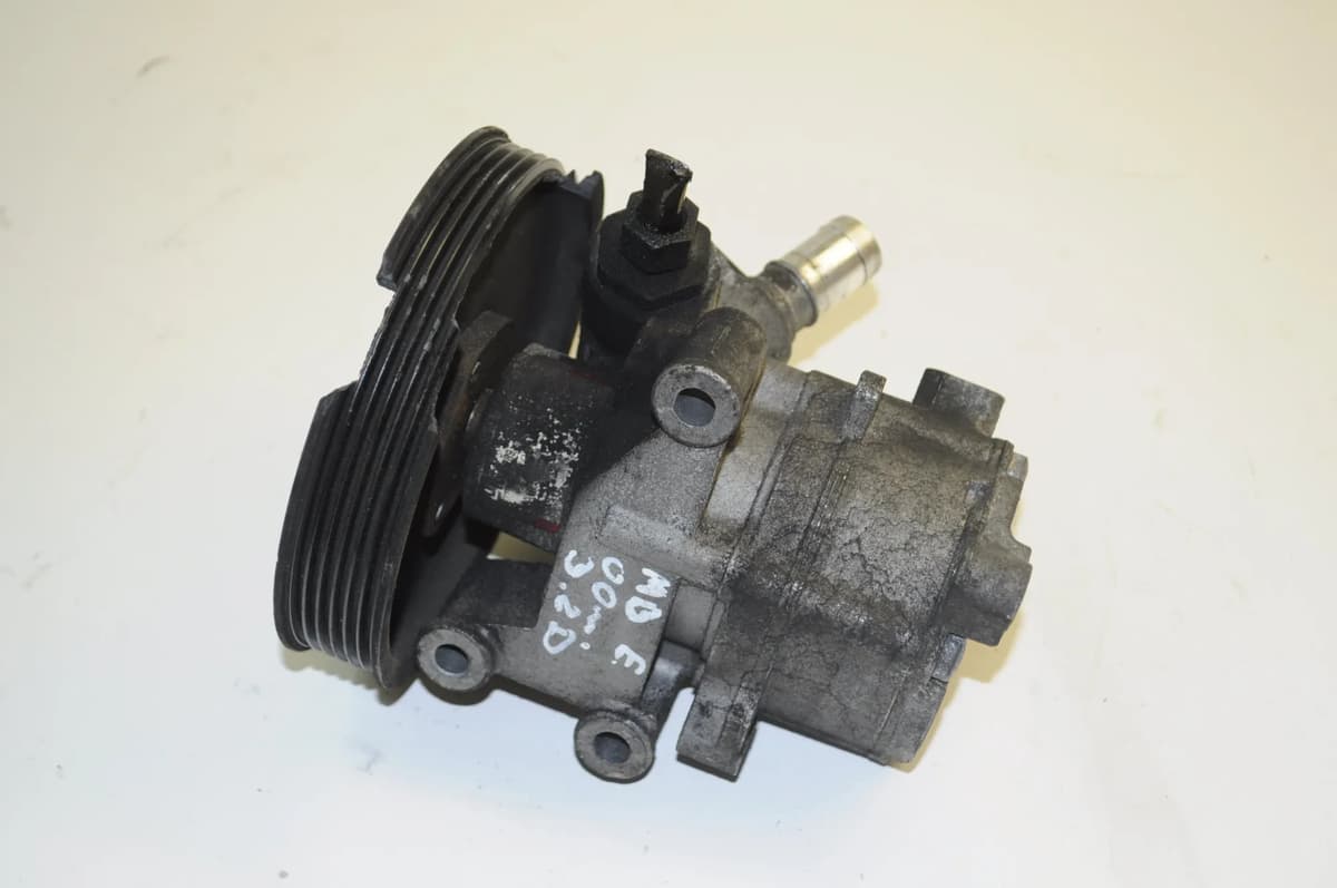 MERCEDES-BENZ E W210 2000 Power Steering Pump 24669201