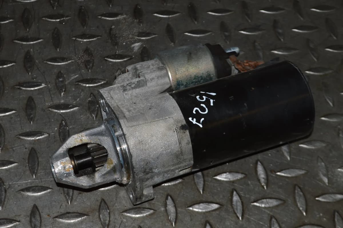 MERCEDES W221 S320 CDI 2007 Engine Starter Motor A0061514401 14350347