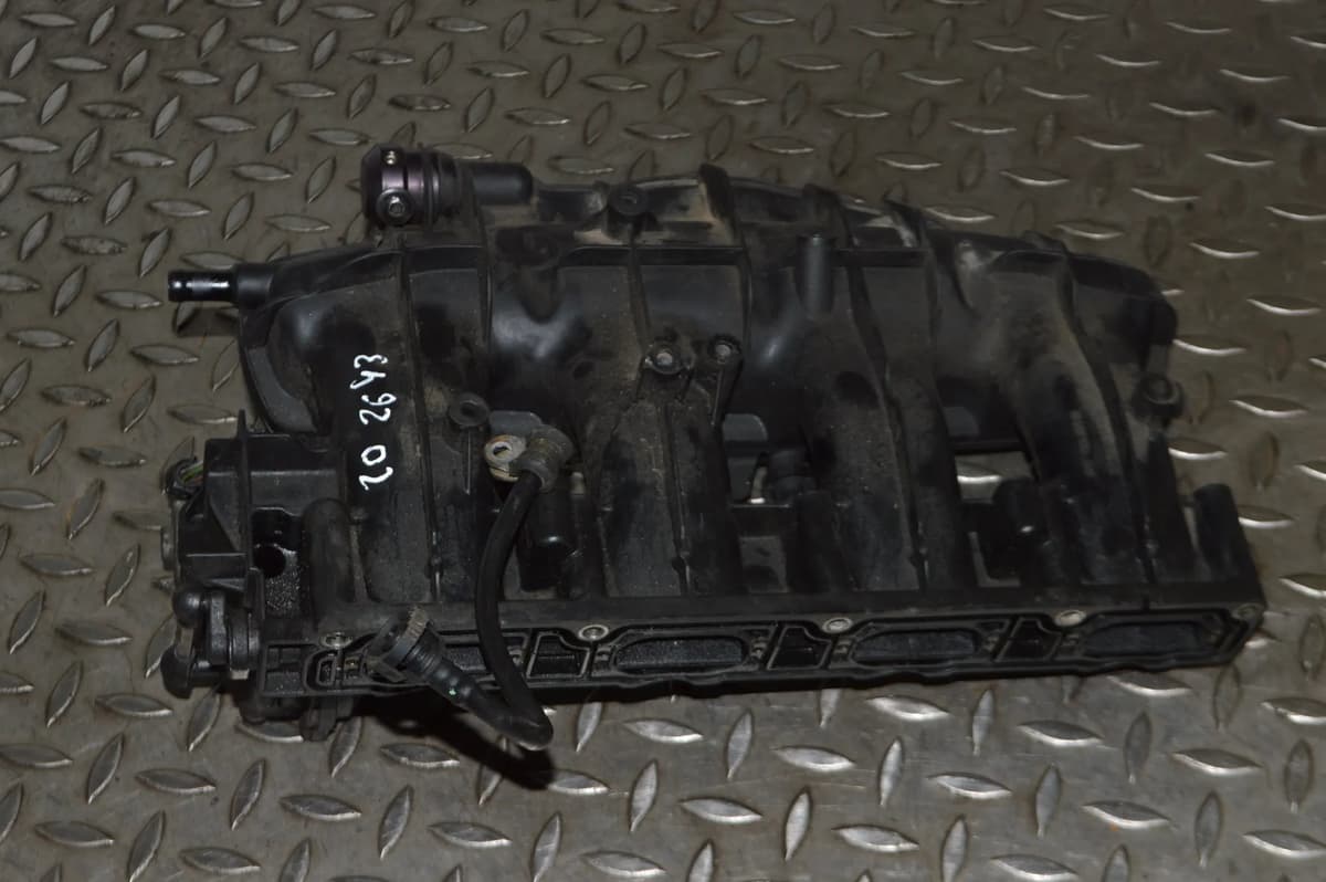 Audi TT 8J 2.0 TFSI 2010 Intake Inlet Manifold 06F133482 06E133185AC 14384468