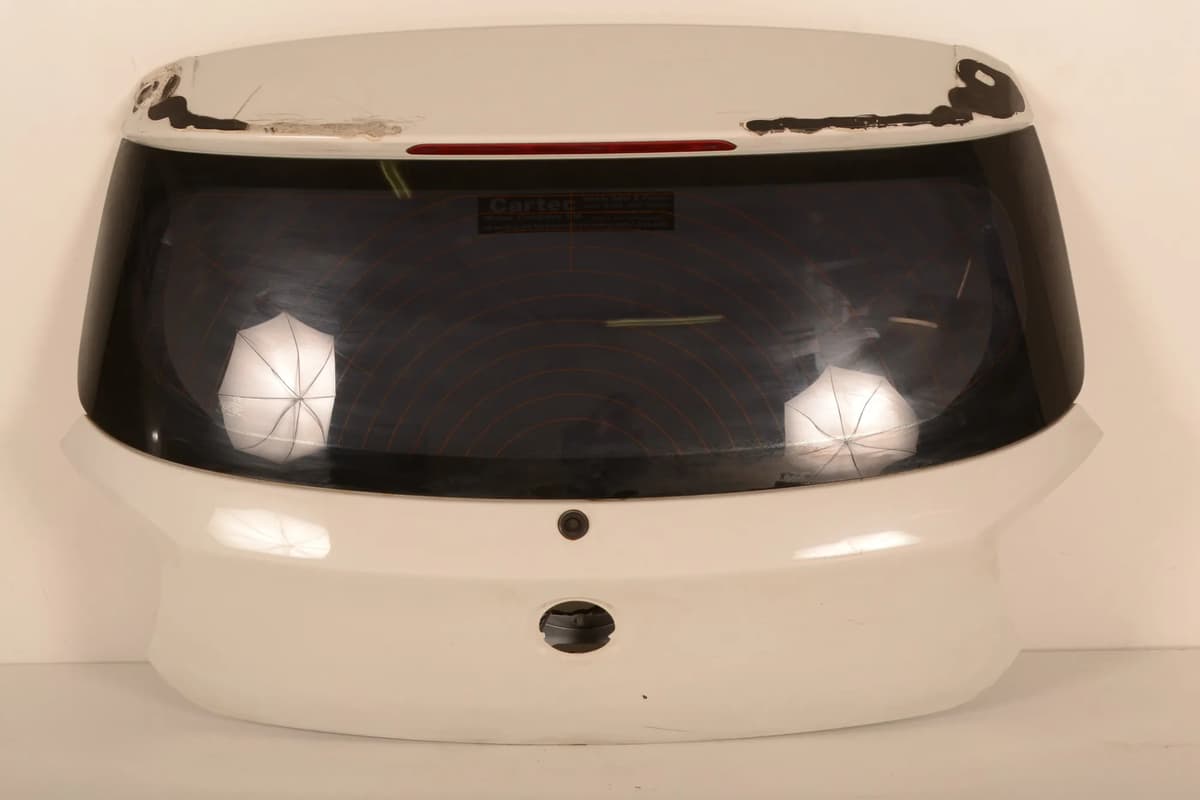 BMW 1 F20 116i 2012 RHD Rear Tailgate Boot Lid In White 14474407