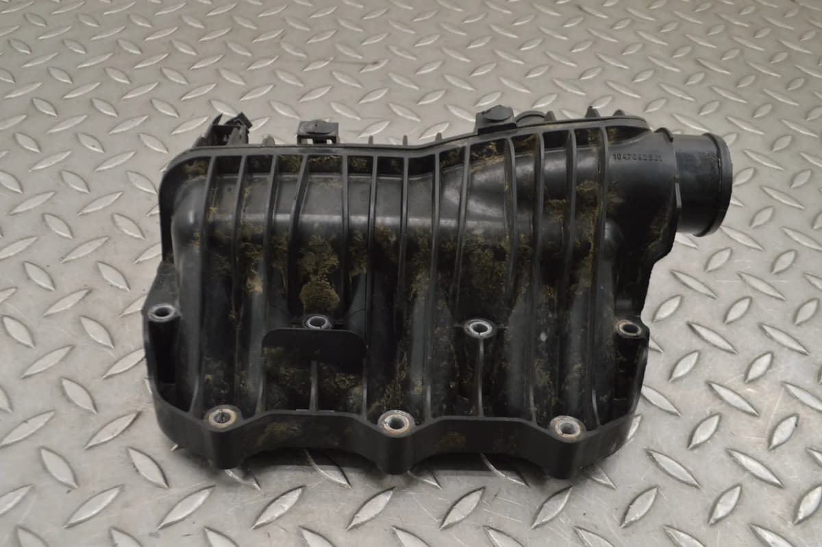 Ford Focus 1.0 2013 RHD Air Intake Inlet Manifold 1047092S01 14623921
