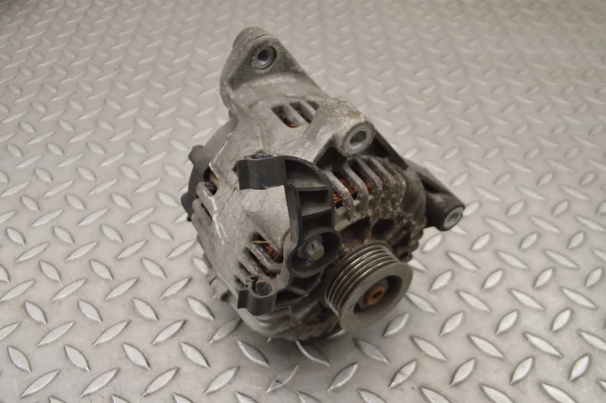 BMW 3 F30 328i 2012 RHD Alternator Generator Motor 7823291 14697056