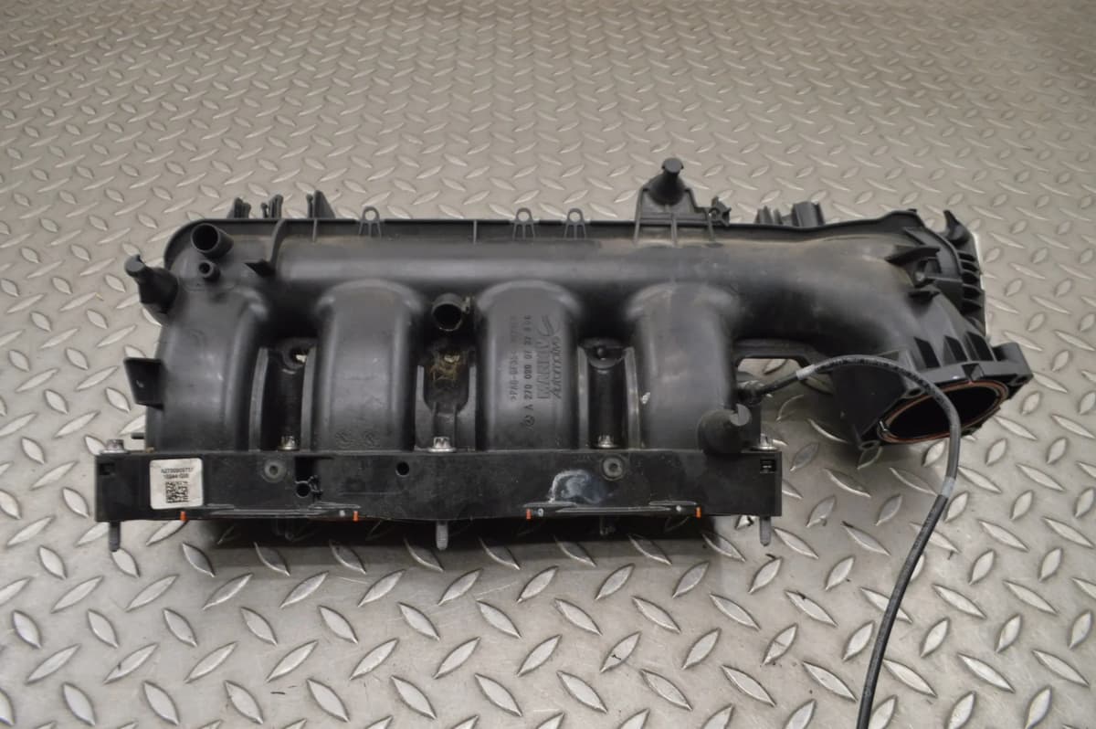 MERCEDES C118 CLA180 2019 RHD Air Intake Inlet Manifold a2700900737006 14697365