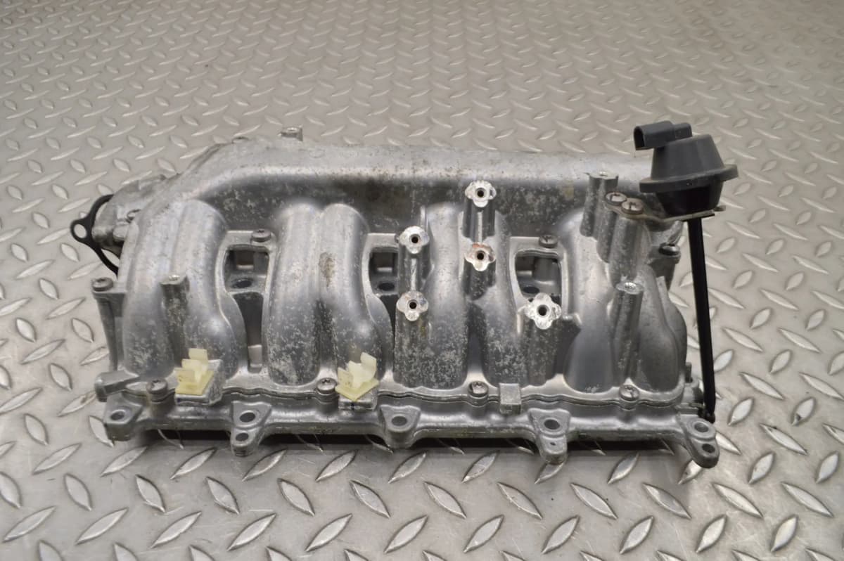 Opel Vauxhall Astra J 1.7 CDTI 2009 RHD Intake Manifold 8973858235 14869918