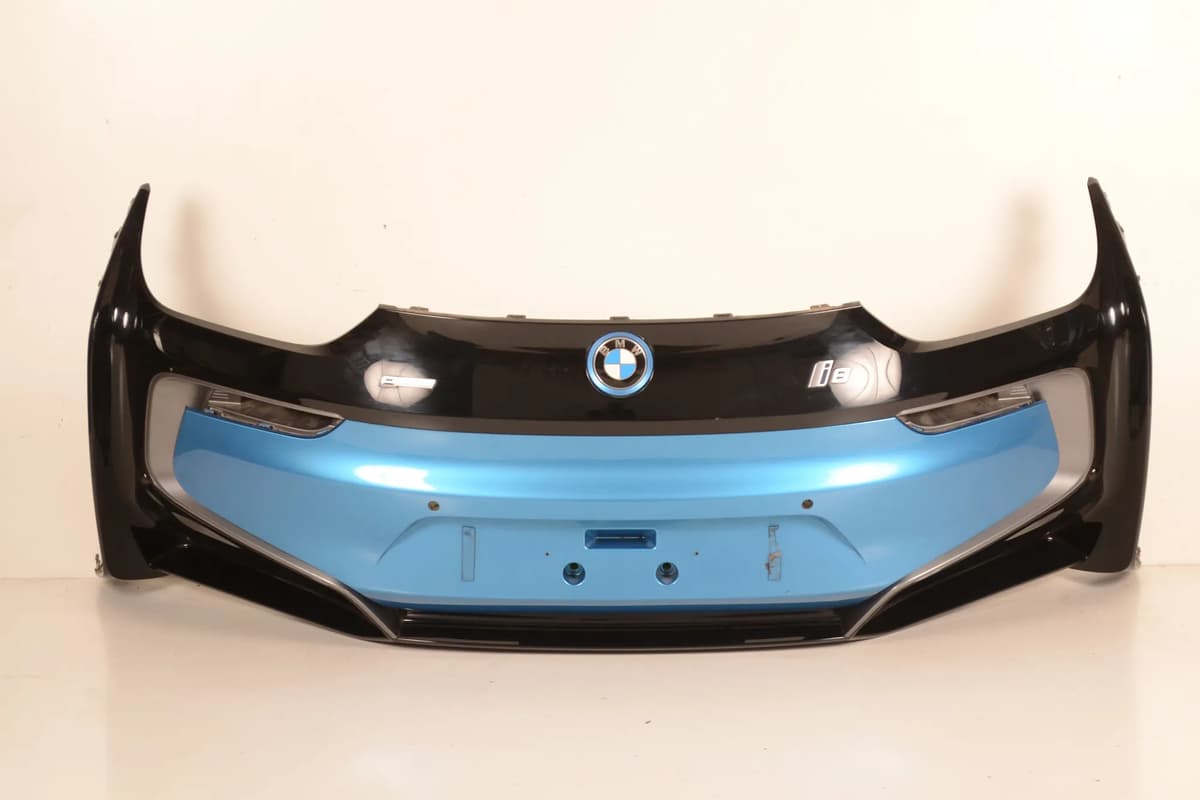 BMW i8 I12 2015 RHD Rear End Bumper Blue 14894094