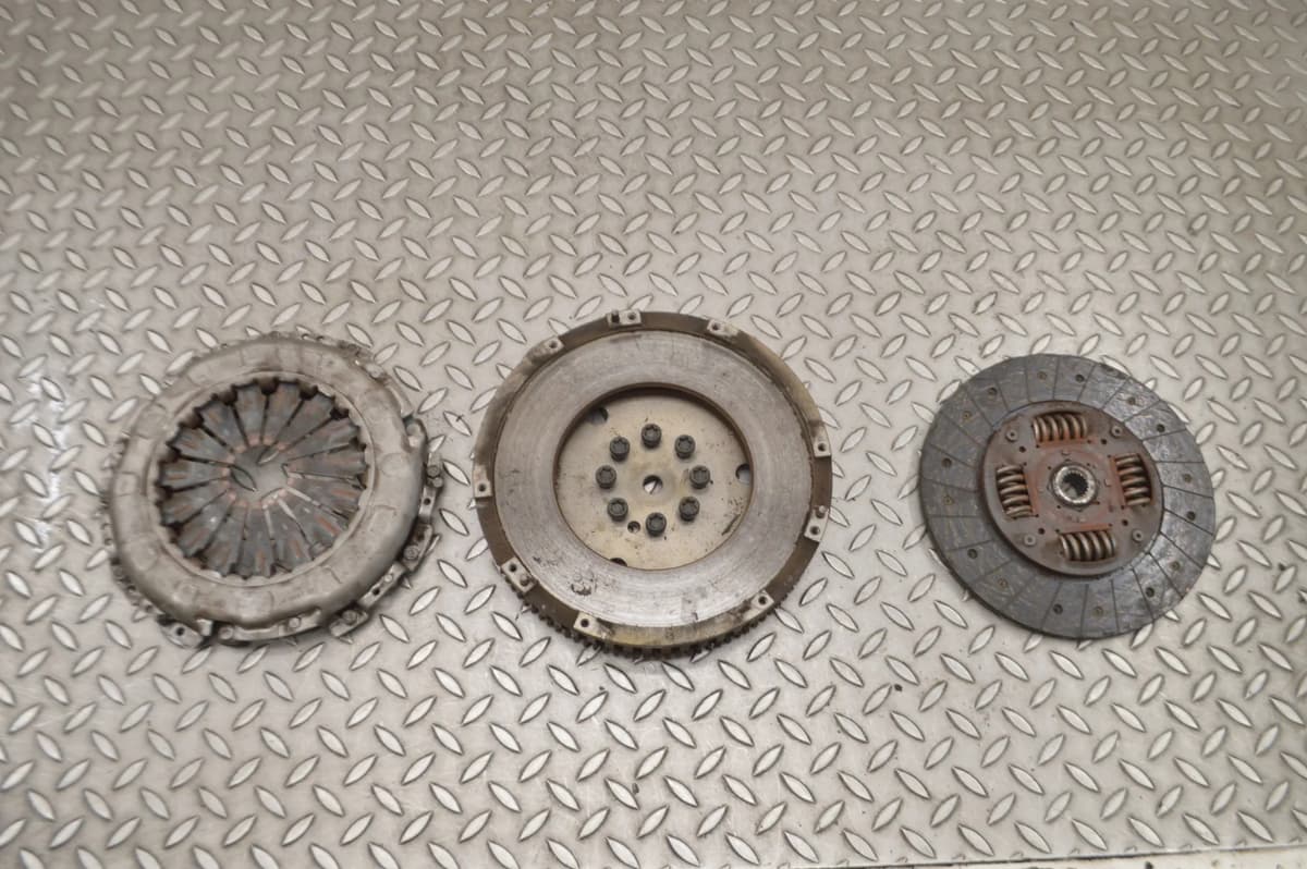 Kia Soul AM 1.6 CRDi 2010 RHD Clutch Kit Flywheel 124069710 324074610 15246788