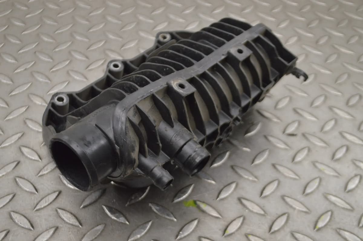 Ford Fiesta 1.0 EcoBoost 2017 RHD Air Intake Manifold 1047092S01 15389656