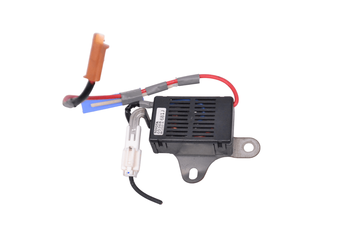 Lexus GS450h Antenna Signal Noise Filter 05368-C25S1A 2007 RHD 15531309