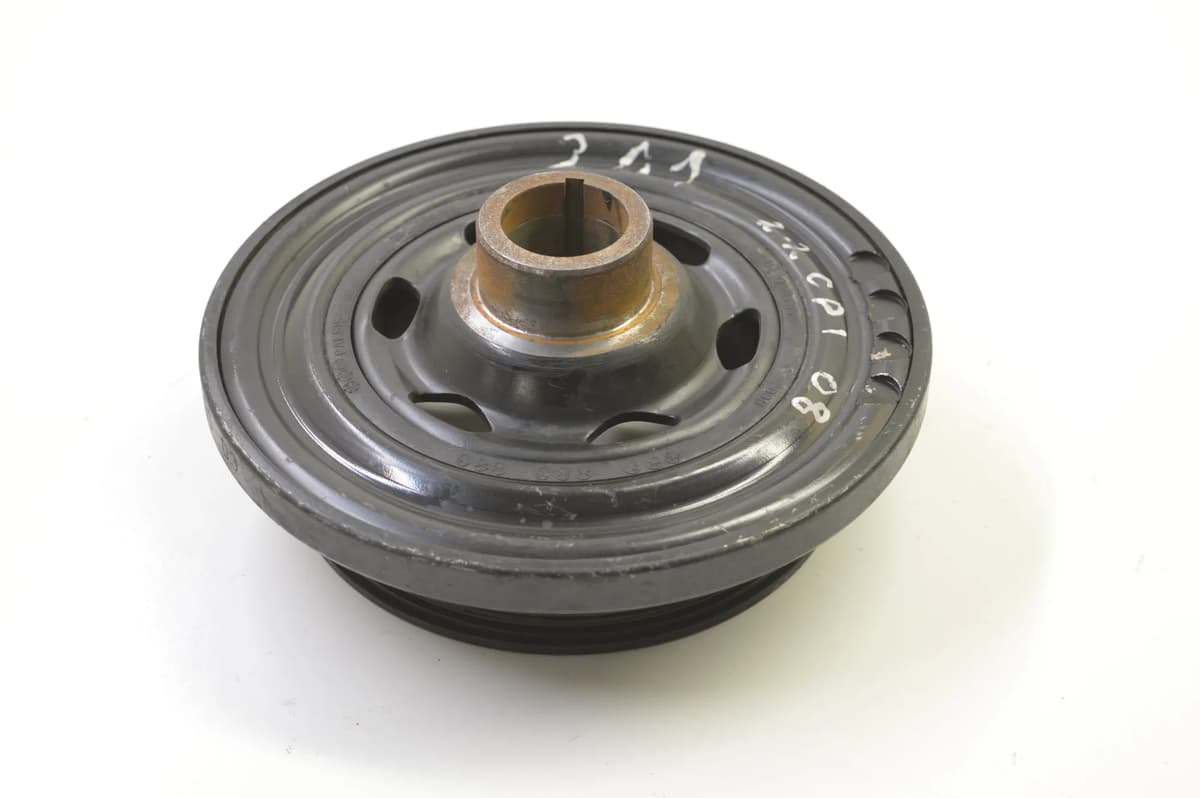 MERCEDES E220 CDI S211 2008 Engine Crankshaft Pulley A6110300503 1553307