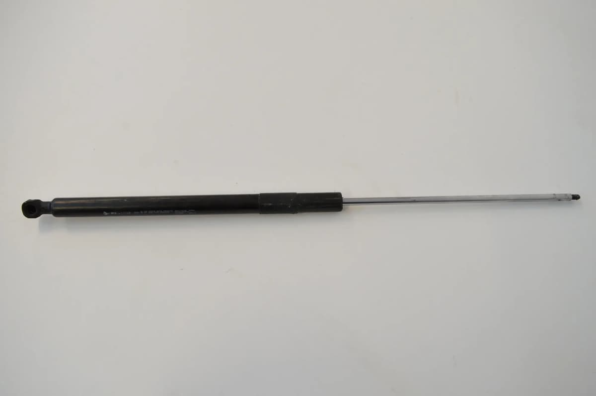 Dacia Sandero 1.5 dCi 2011 RHD Bonnet Hood Gas Strut Left 654713274R 1685050