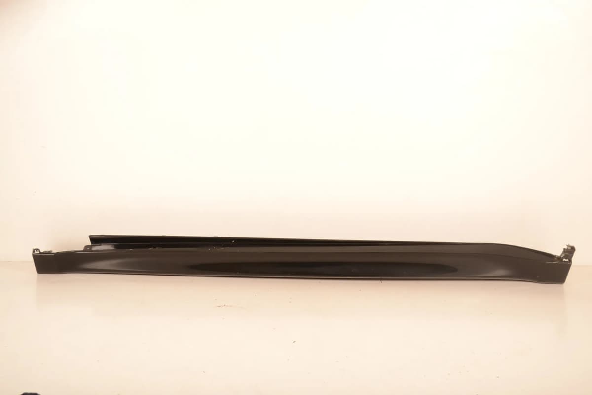 BMW X6 Side Skirt Left Black M Sport 8056467 F16 xDrive 40d 2016 RHD 17064351