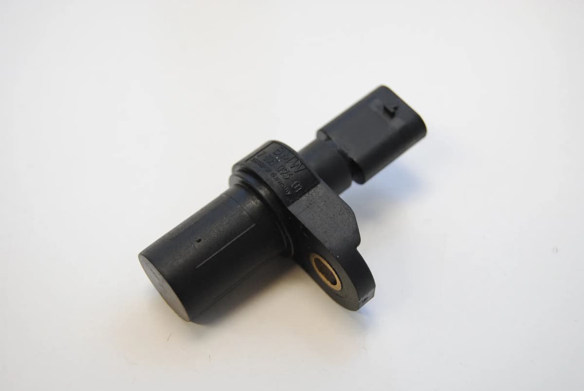 BMW 1 E87 120d 2007 RHD Camshaft Position Sensor 7803093 1721138