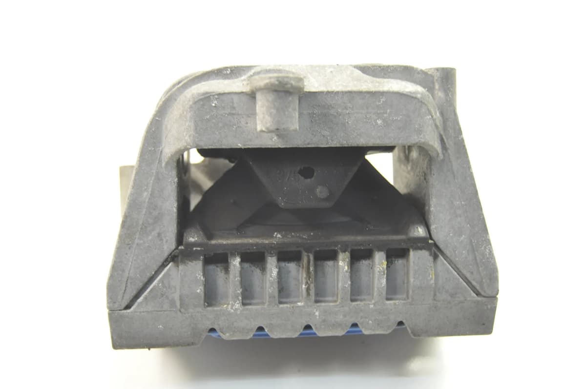 Skoda Octavia 1Z 1.8 TSI 2010 RHD Engine Mount Support Right 1K0199262M 1756485